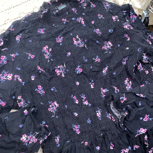 Wild fable floral smocked tunic/dress size extra large fit small - Picture 7 of 7